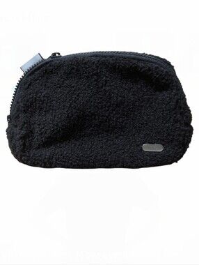 Lolë Black Sherpa Belt Bag Fleece Crossbody Waist Pack NWT